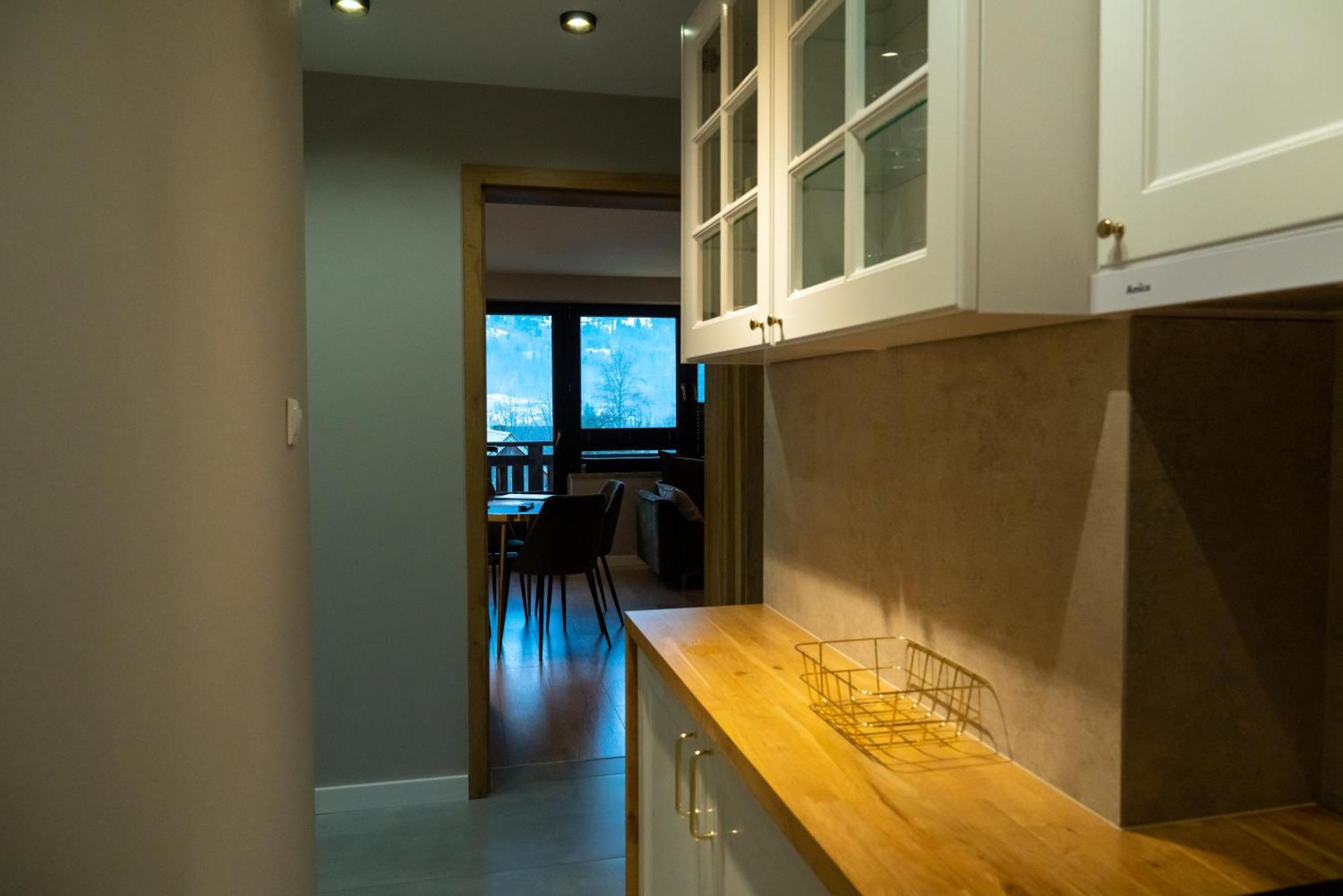 Gold Apartamenty & Spa シュツァブニツァ エクステリア 写真